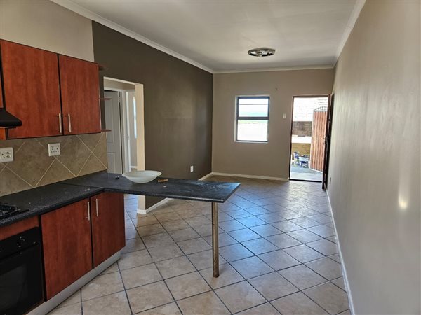 2 Bed Townhouse