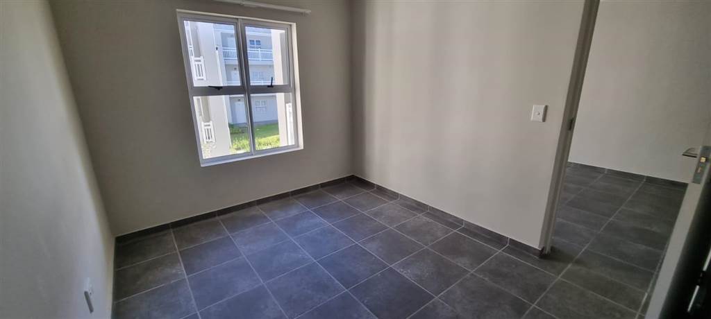 2 Bed Apartment in Haasendal photo number 11