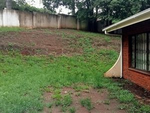 3 Bed House in Panorama