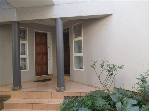 2 Bedroom Townhouse 2 Bedroom Townhouse