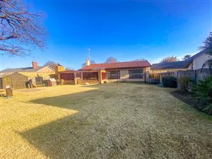3 Bed House in Mackenzie Park