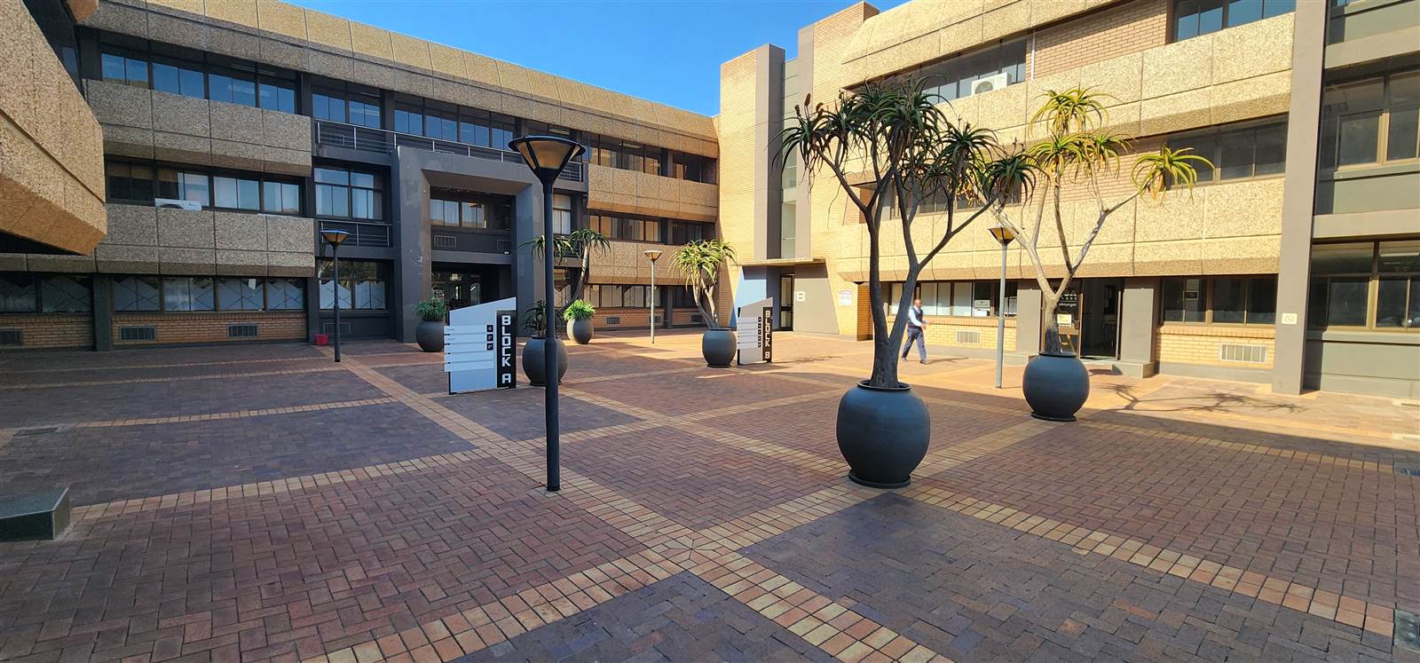 5610  m² Commercial space in Centurion CBD photo number 7