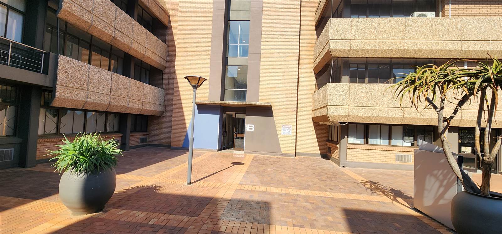 5610  m² Commercial space in Centurion CBD photo number 4