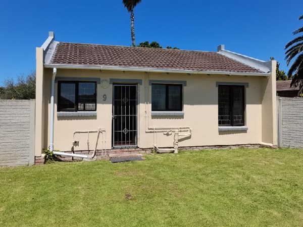 2 Bedroom Townhouse 2 Bedroom Townhouse