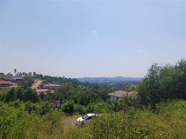 1 573 m² Land