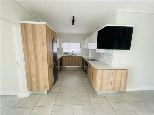 3 Bed Apartment