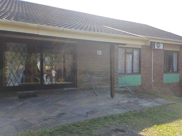 3 Bedroom House 3 Bedroom House