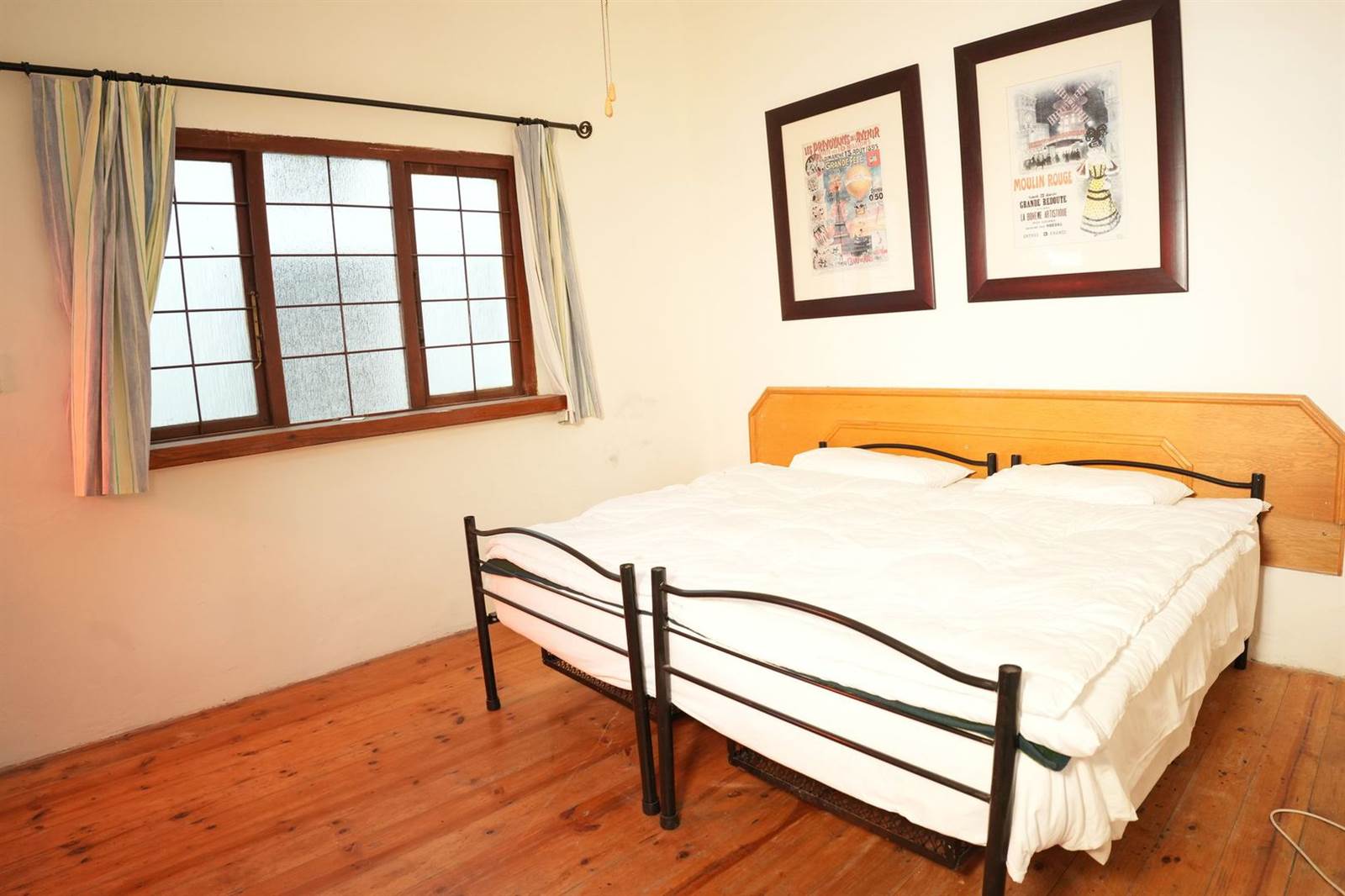 11 Bed Flat in Oranjezicht photo number 14