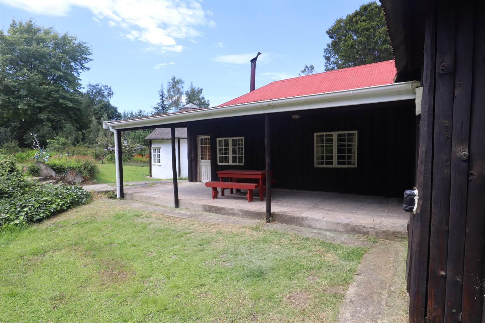 4 Bed House in Hogsback photo number 15
