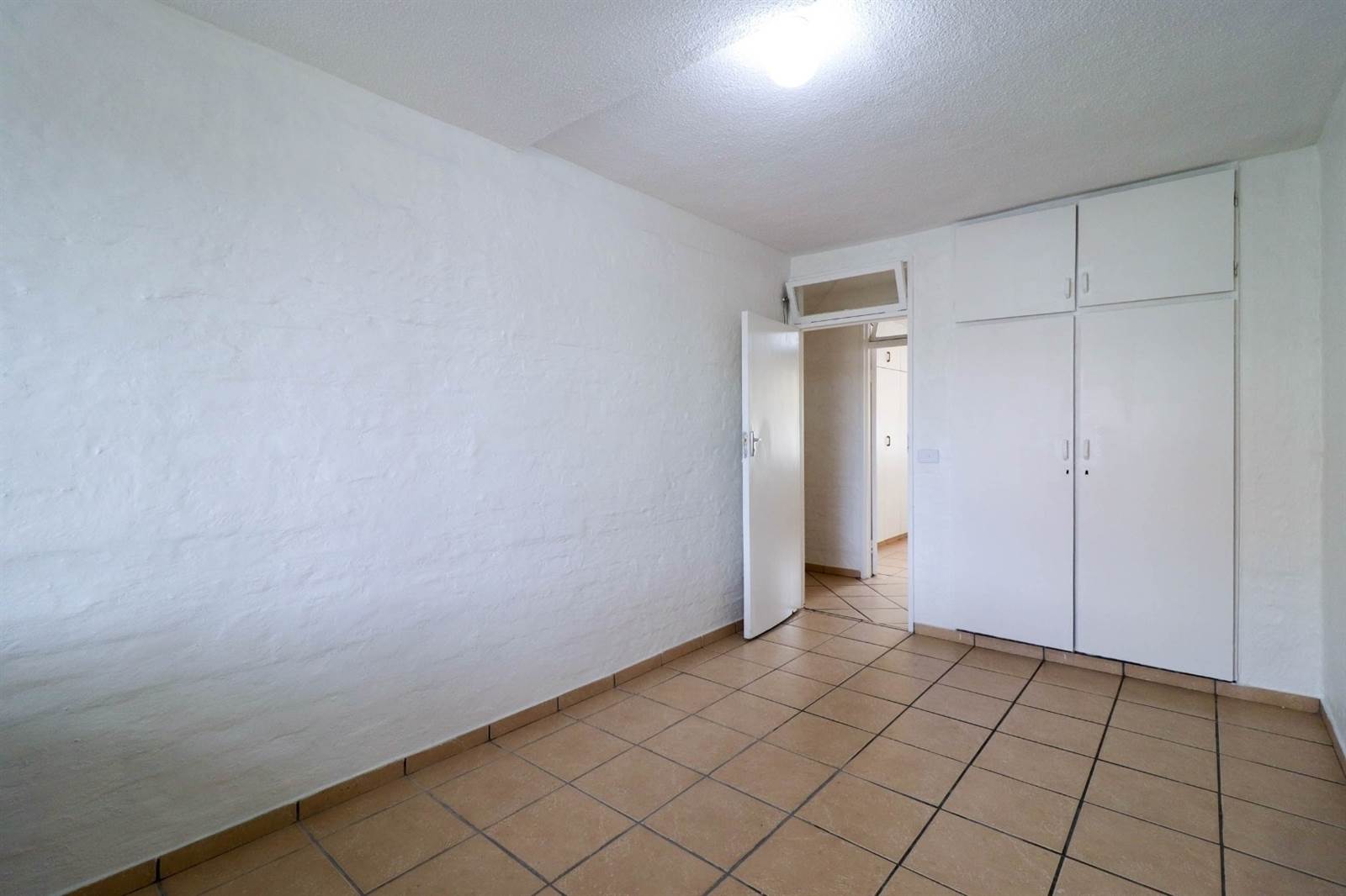 2 Bed Apartment in New Germany photo number 17
