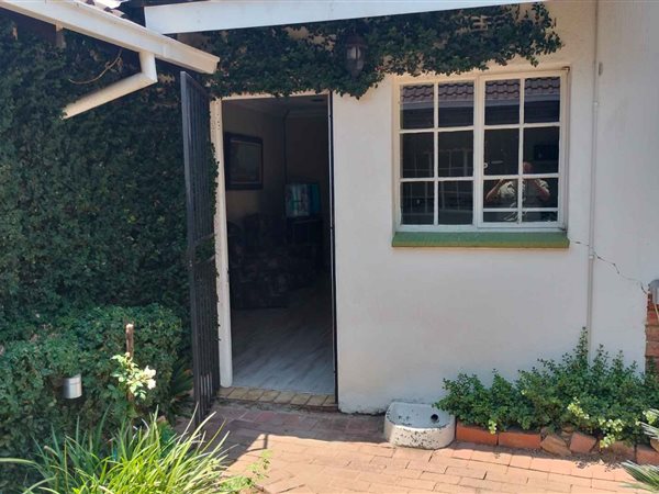 1 Bed Garden Cottage