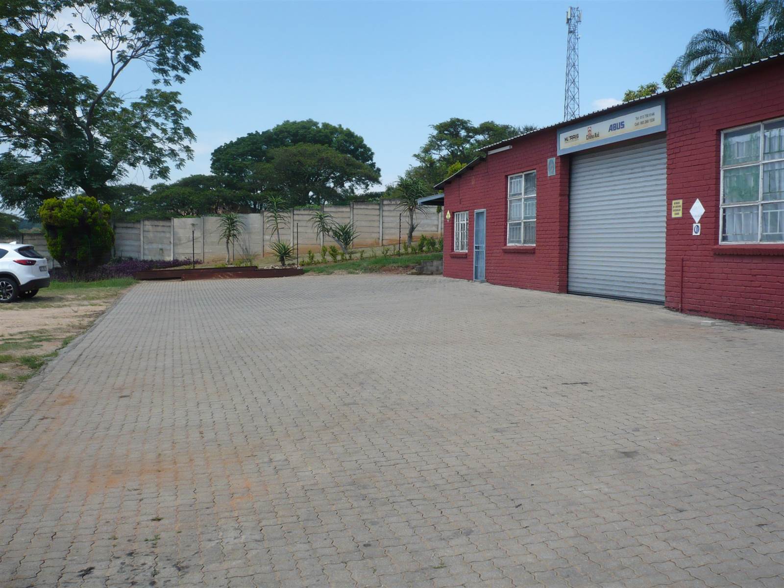 240  m² Commercial space in White River Central photo number 5