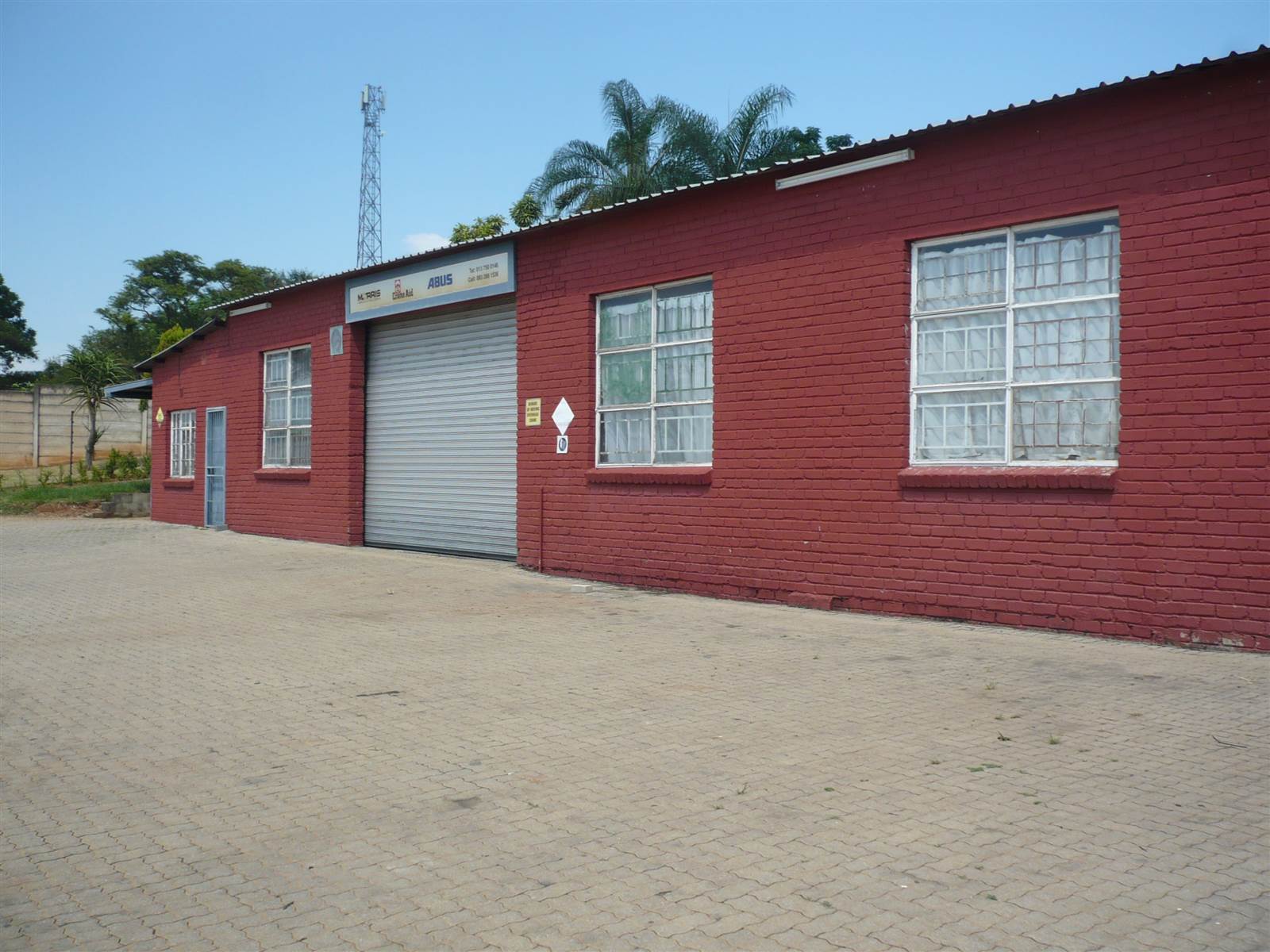 240  m² Commercial space in White River Central photo number 3