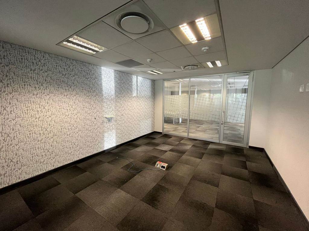5108  m² Commercial space in Bryanston photo number 11