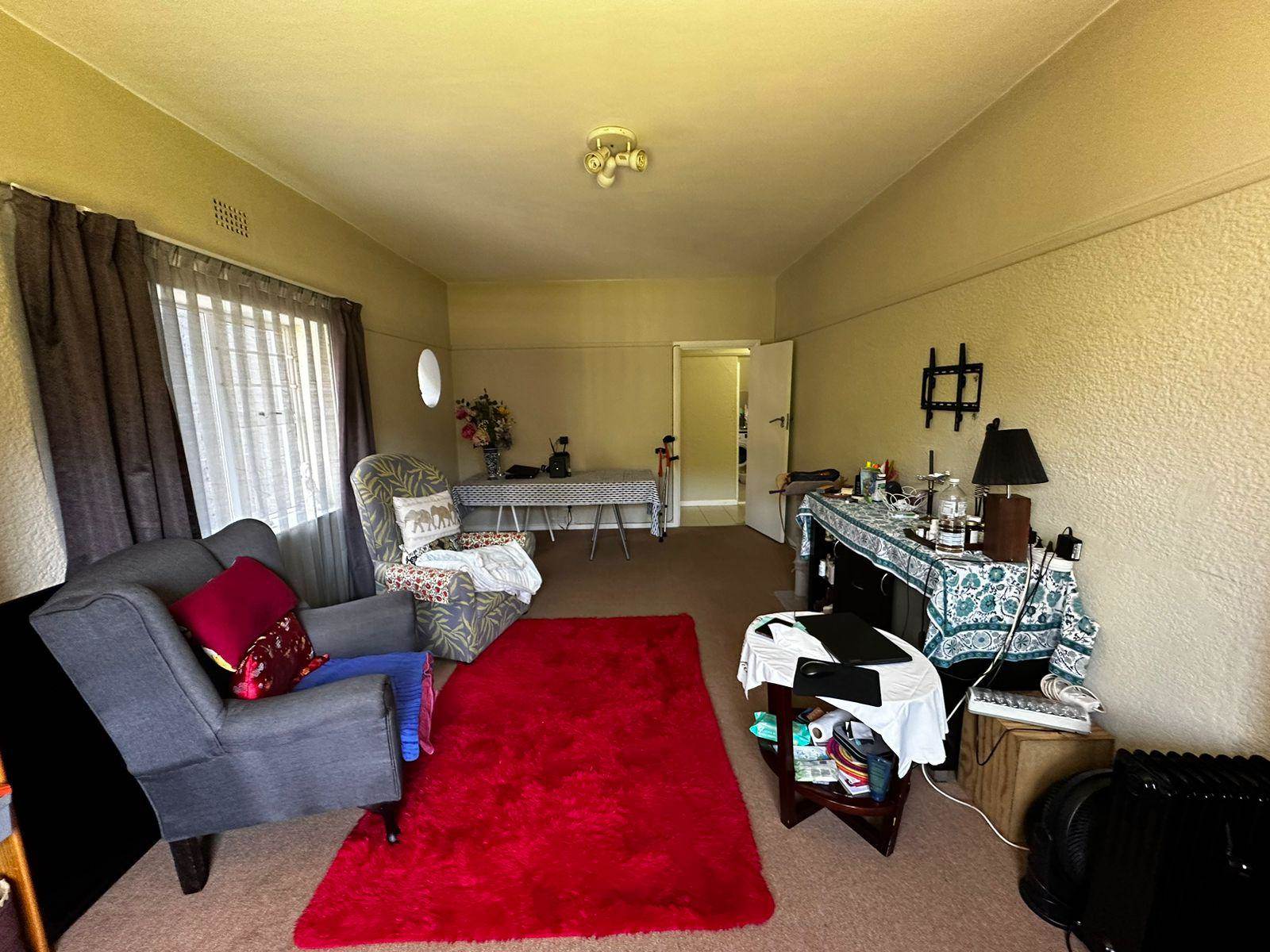 2 Bed Apartment in Milnerton Central photo number 11