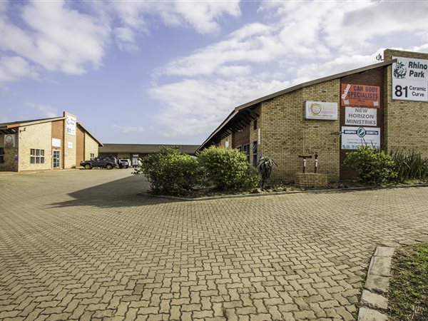 170  m² Industrial space in Alton