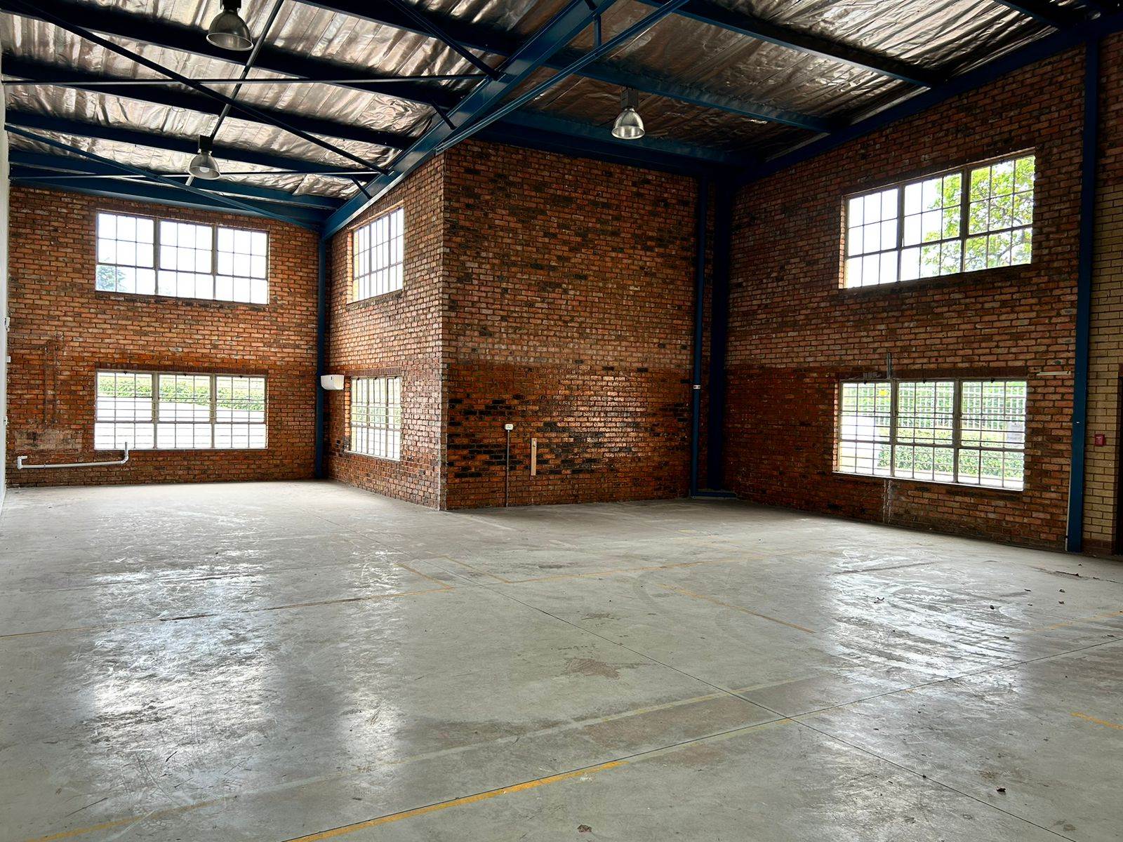 399  m² Industrial space in Eastgate photo number 7