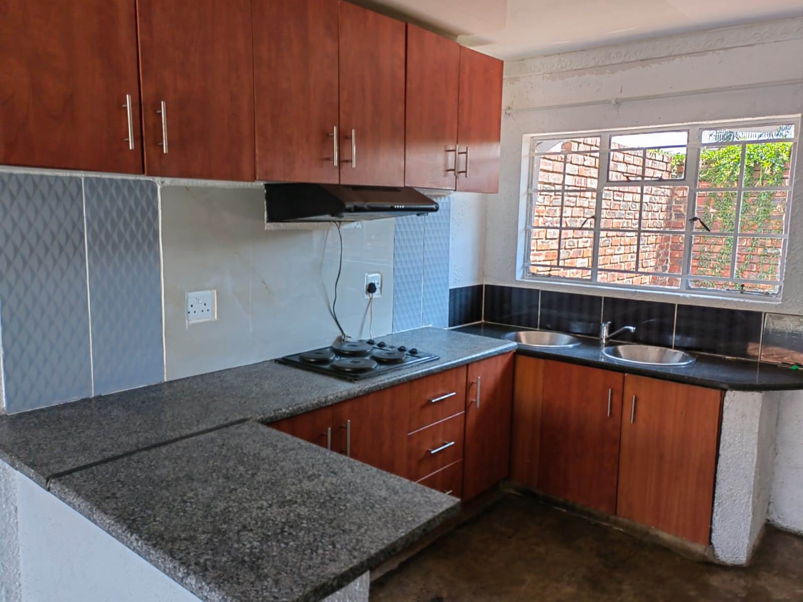 3 Bed Townhouse in Parys photo number 4