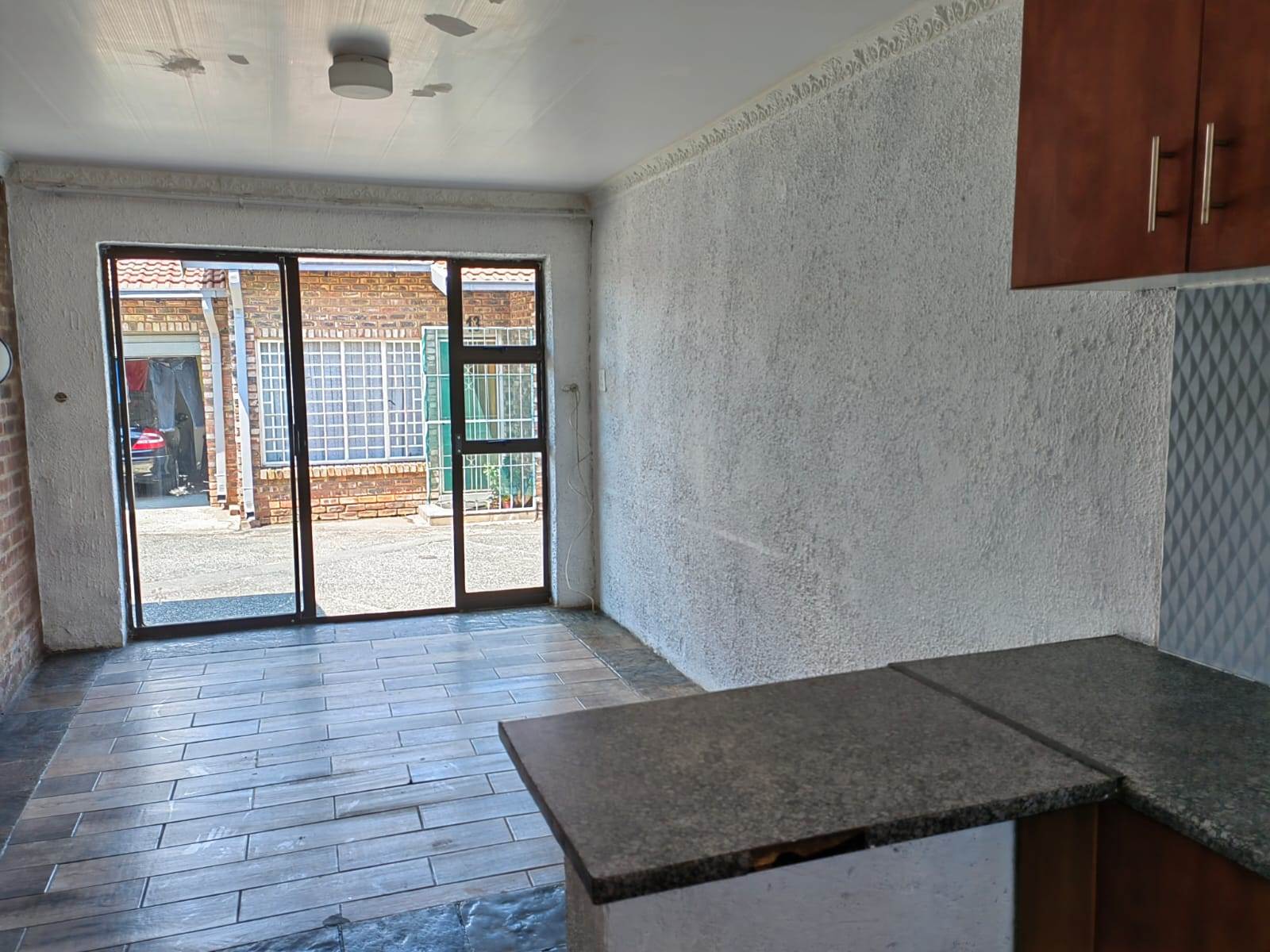 3 Bed Townhouse in Parys photo number 6