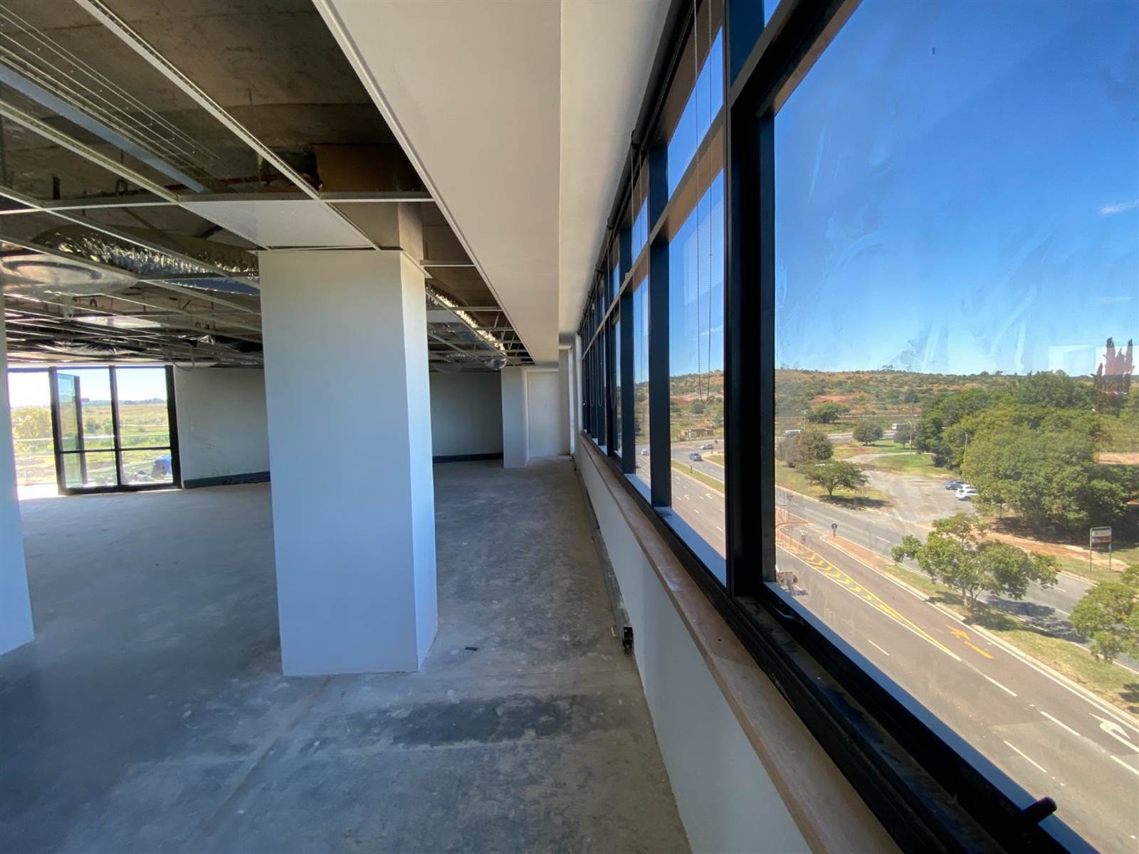 298  m² Office Space in Doringkloof photo number 17