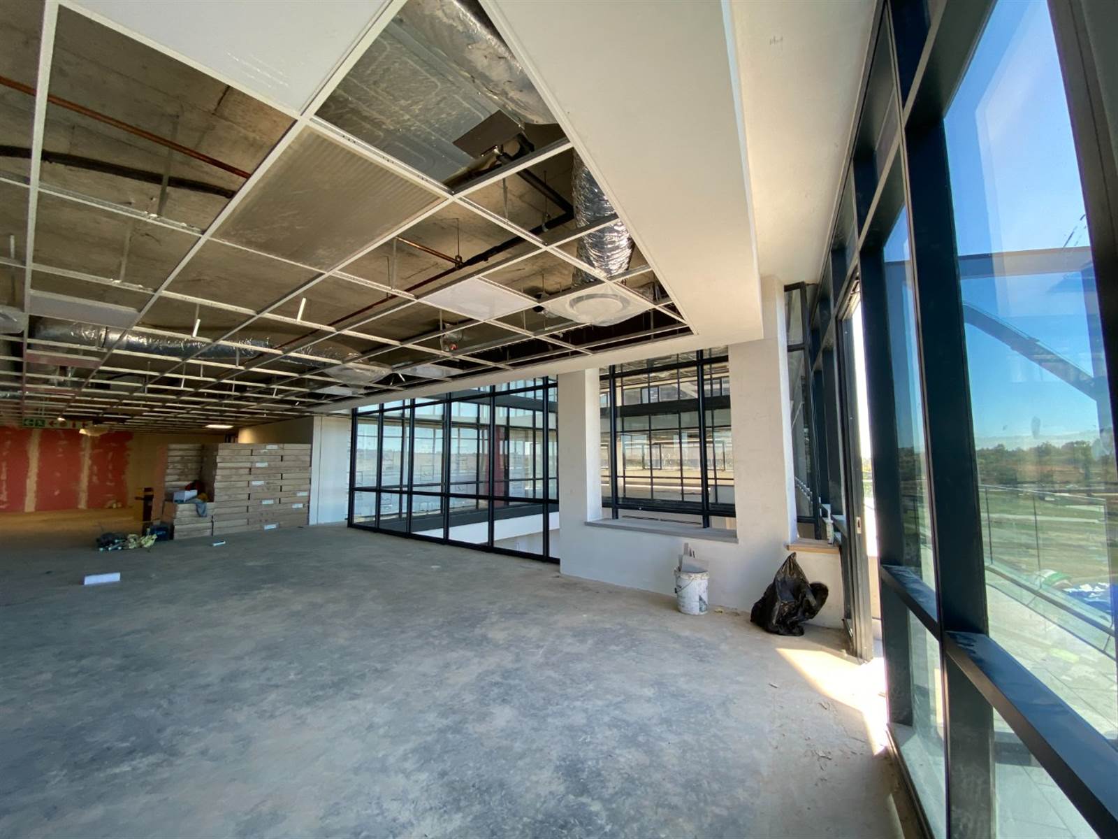311  m² Office Space in Doringkloof photo number 26