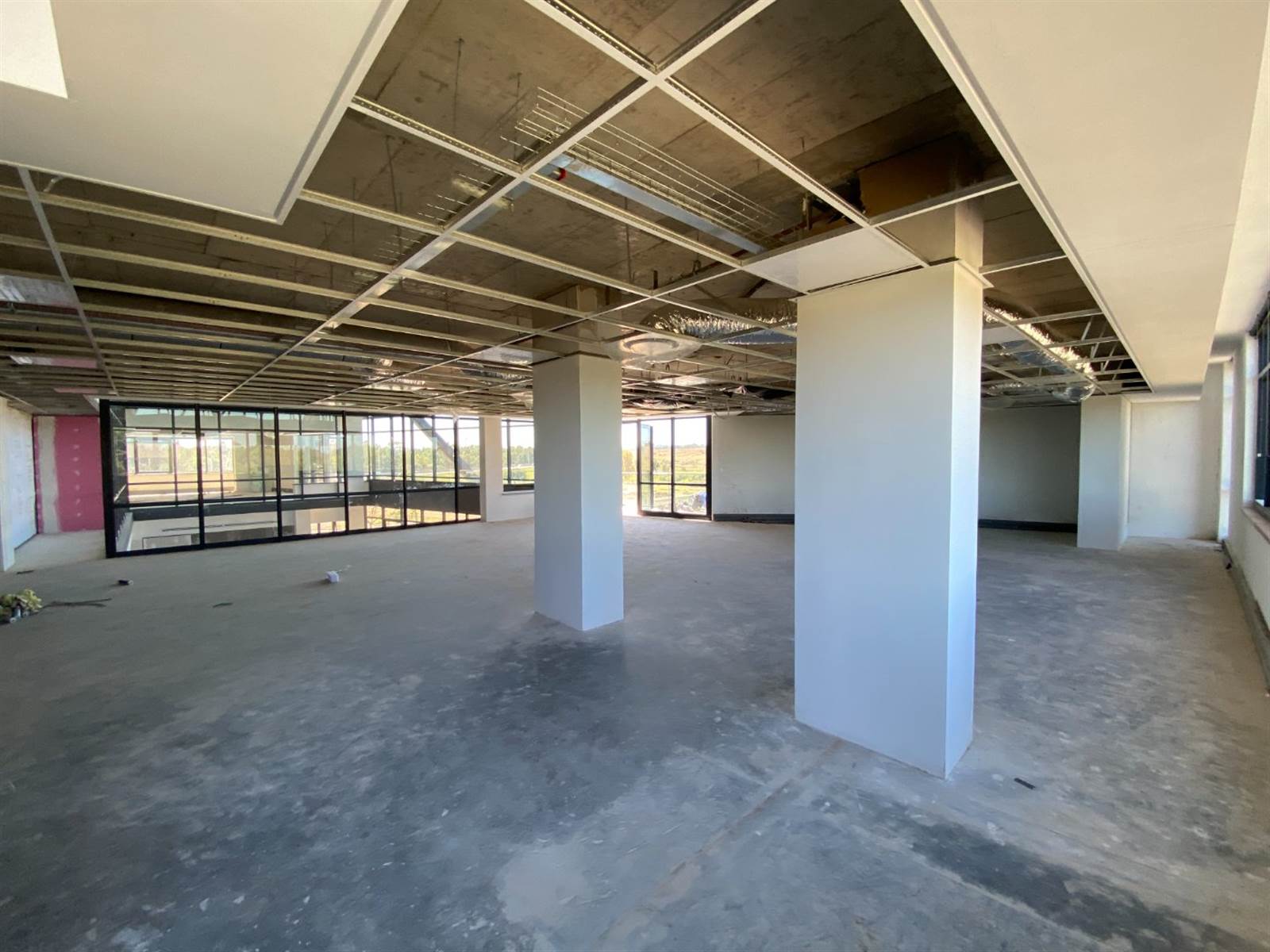 298  m² Office Space in Doringkloof photo number 16