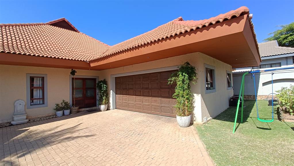 3 Bed House for sale in Wapadrand | T4655517 | Private Property