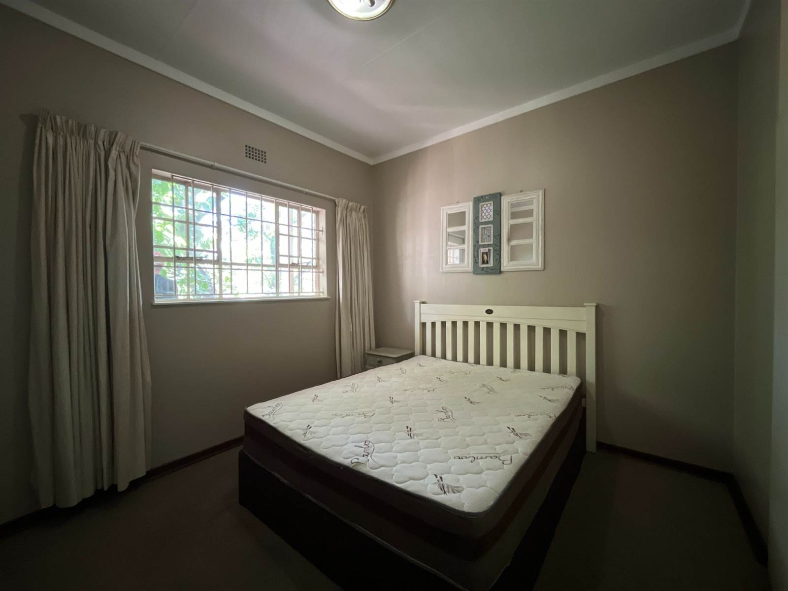 2 Bed Apartment in Woodmead photo number 10