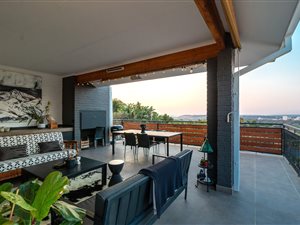 6 Bed House in Groenkloof