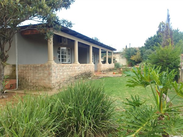 3 Bedroom House 3 Bedroom House