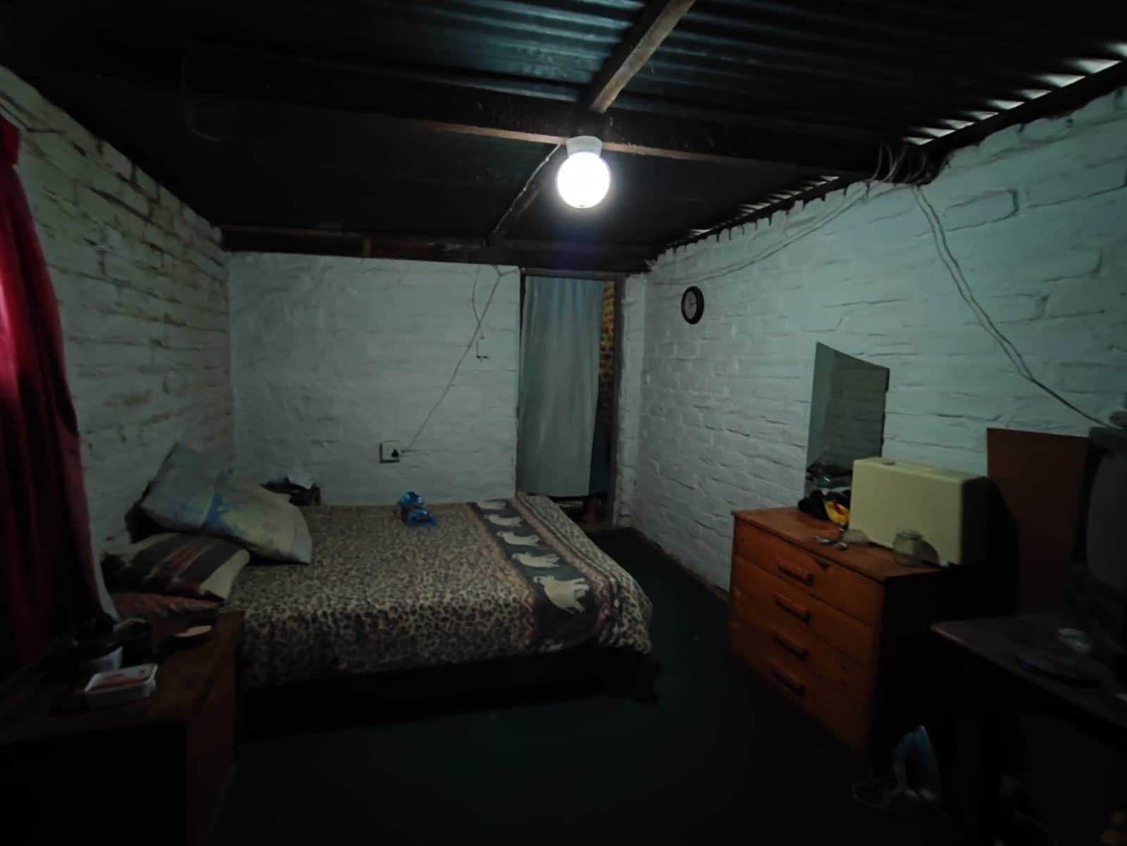 4 Bed Duplex in Nieu Bethesda photo number 24