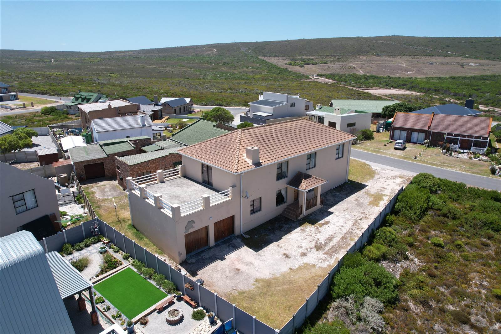 4 Bed House in Agulhas photo number 5