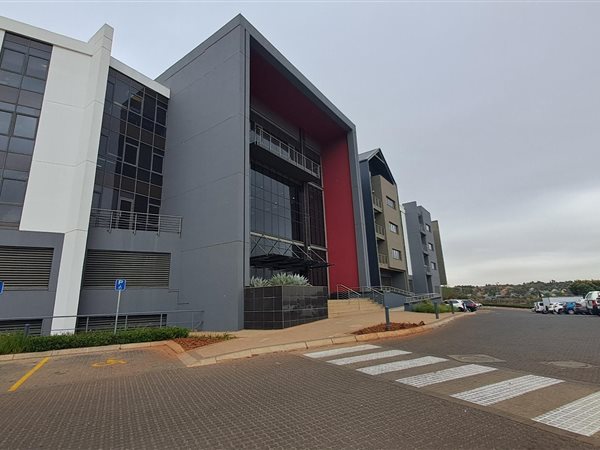 220 m² Office Space 220 m² Office Space