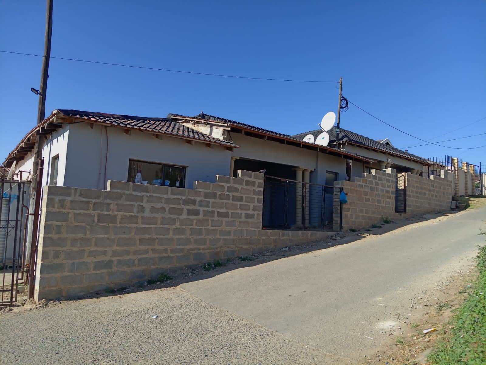 4 Bed House in Kokstad photo number 1