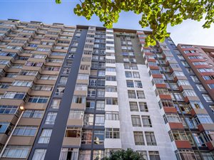 1 Bed Apartment in South Beach