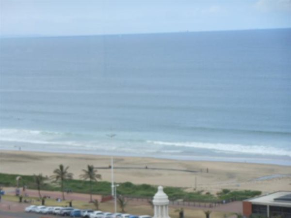 2 Bed Flat in South Beach