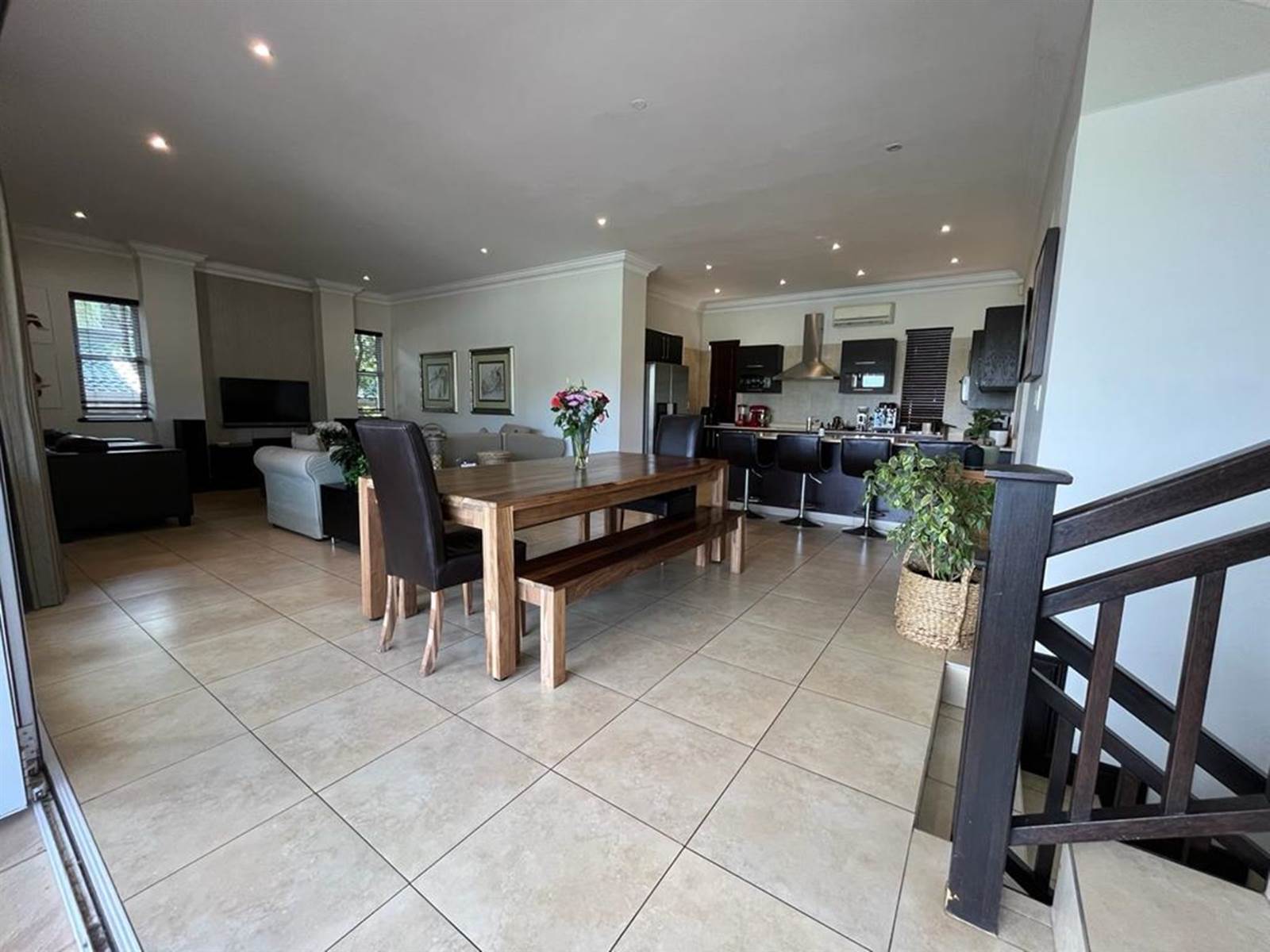 4 Bed House in Mt Edgecombe Estate 1 & 2 photo number 8