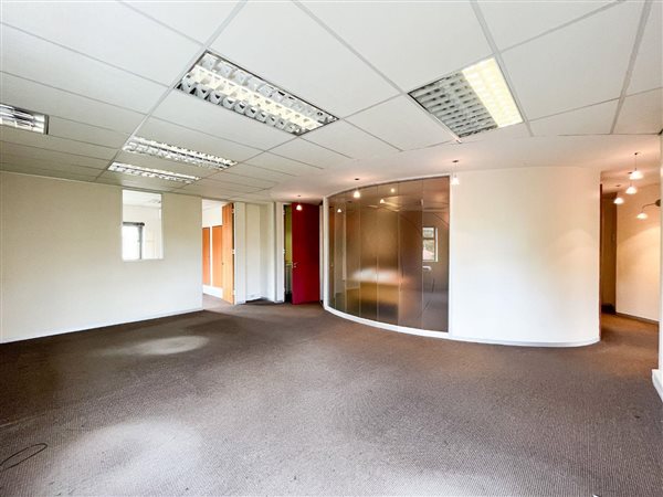 167  m² Office Space