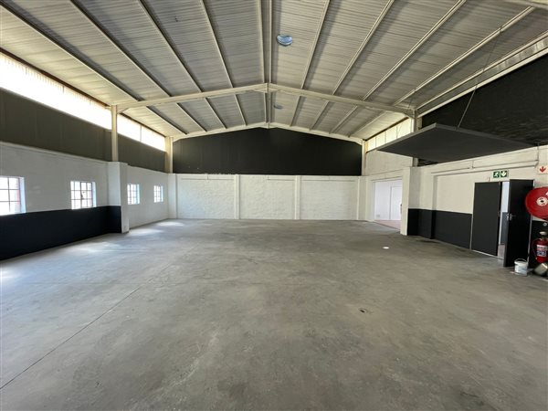 263  m² Industrial space