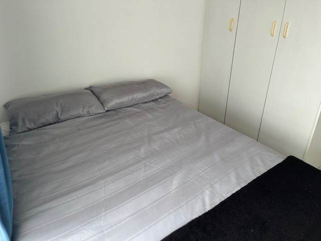 2 Bed Apartment in Ferndale photo number 12