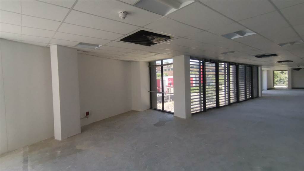 433  m² Commercial space in Parktown photo number 14