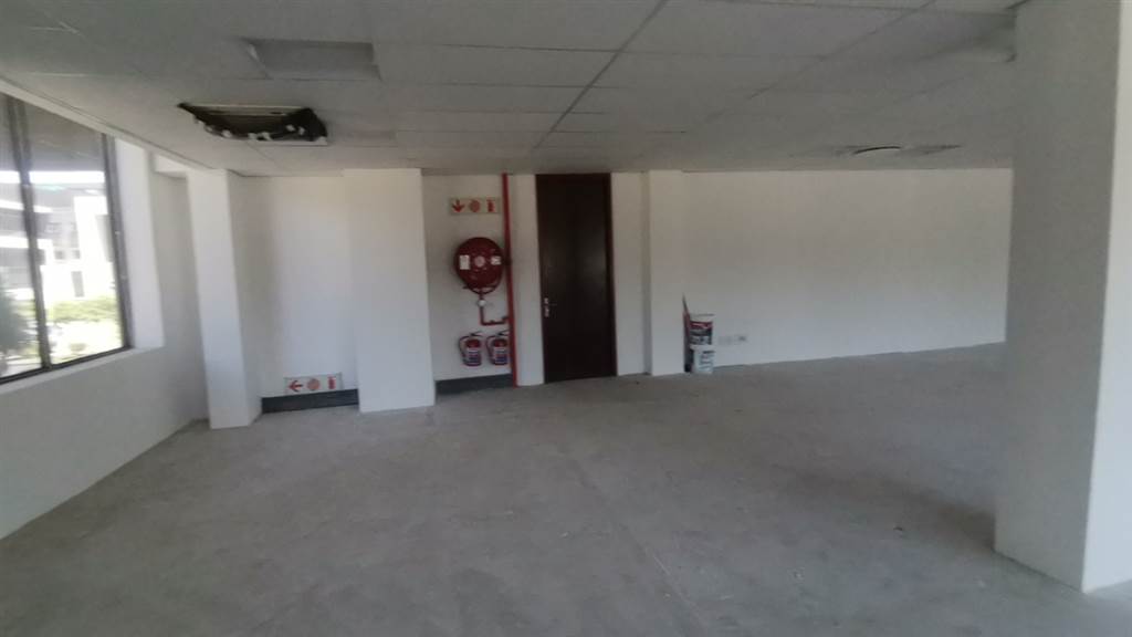 433  m² Commercial space in Parktown photo number 20