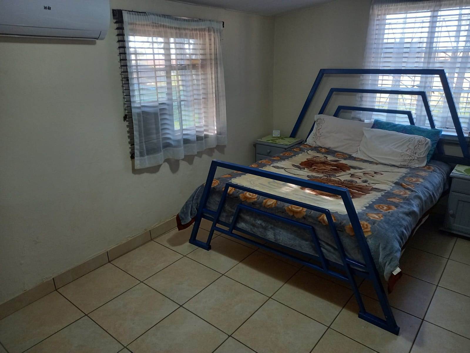 2 Bed House in Bloemfontein Farms photo number 6