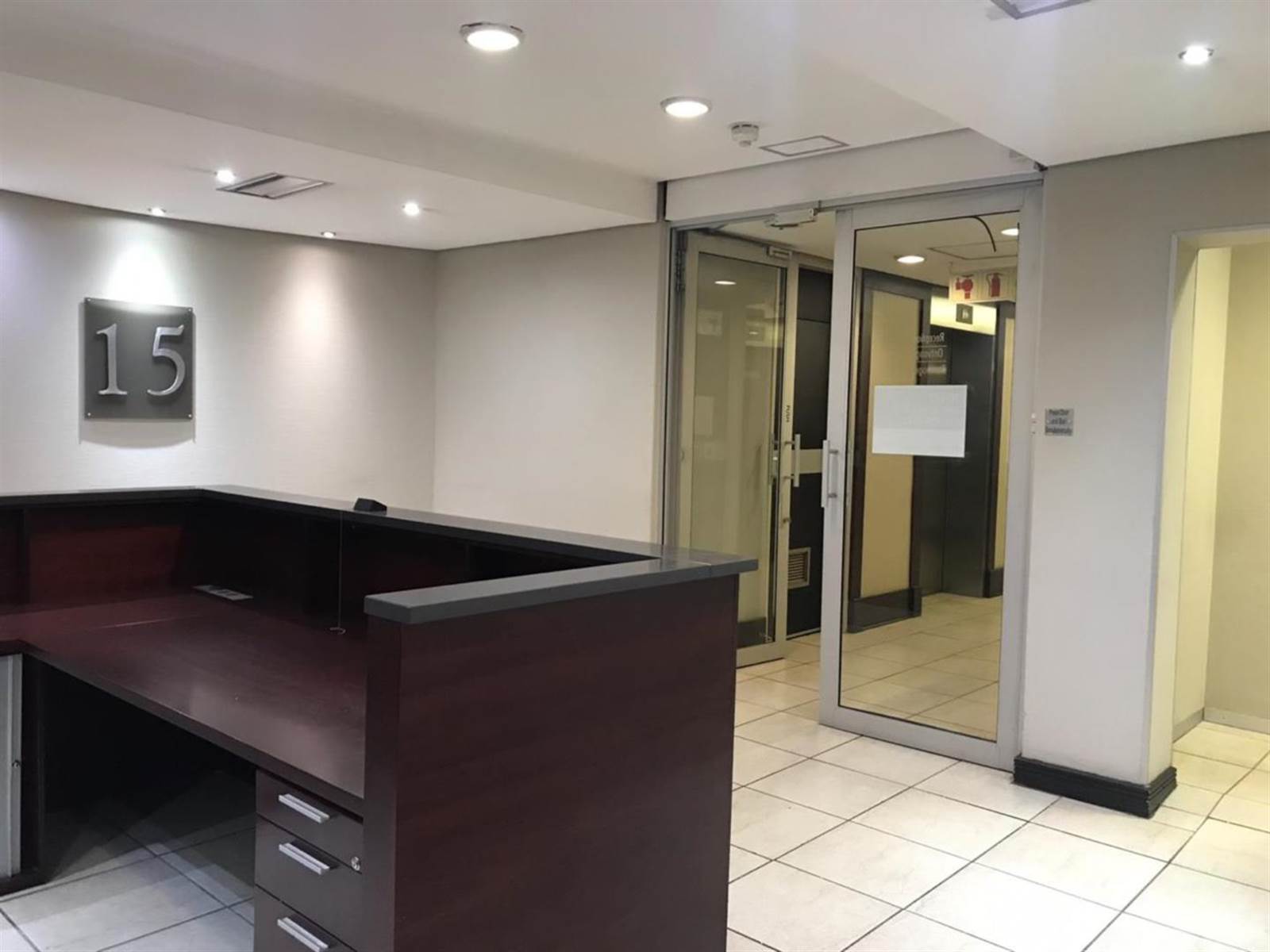 737  m² Office Space in Pretoria Central photo number 8