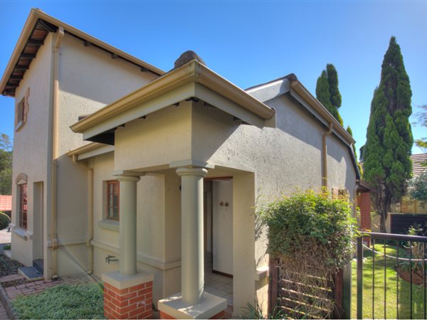 3 Bedroom Townhouse 3 Bedroom Townhouse
