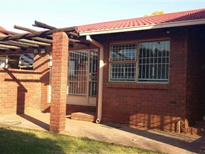3 Bed House in Corlett Gardens