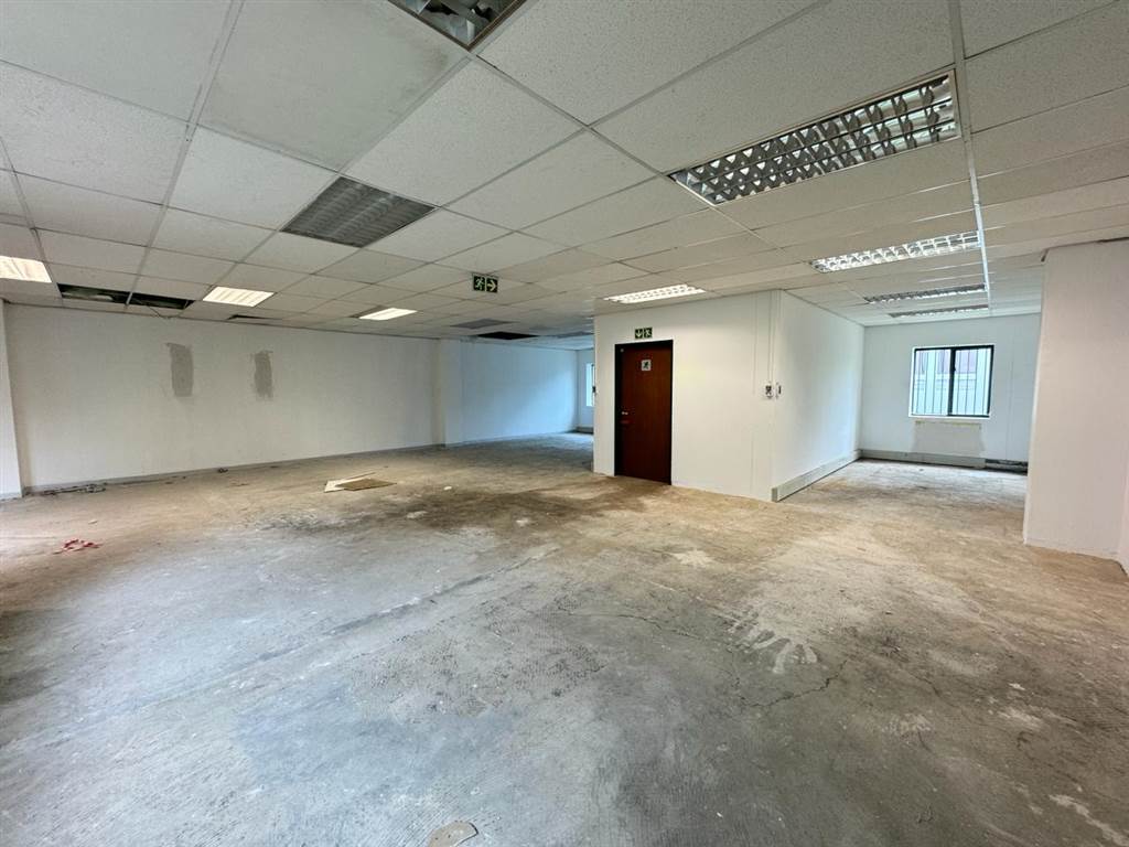 148  m² Commercial space in Bryanston photo number 8
