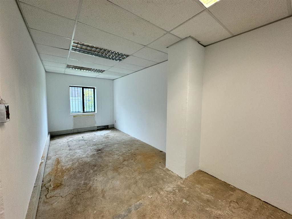 148  m² Commercial space in Bryanston photo number 7