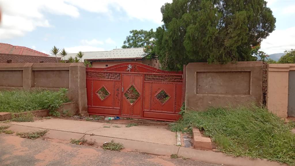 2 Bed House in Makhado (Louis Trichardt) photo number 21