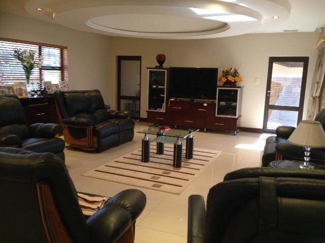 6 Bed House in Ballito photo number 6